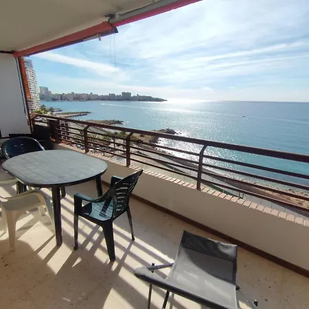 Very Lightful Apartment. Incredible Sea Views. Big Terrace, Swimming Pool. Ac. Very Close To Center. Appartement Alicante