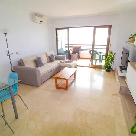 Very Lightful Apartment. Incredible Sea Views. Big Terrace, Swimming Pool. Ac. Very Close To Center.