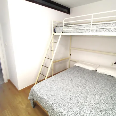 Very Lightful Apartment. Incredible Sea Views. Big Terrace, Swimming Pool. Ac. Very Close To Center. Appartement *