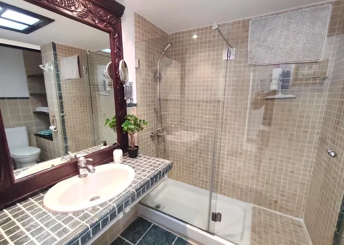 Very Lightful Apartment. Incredible Sea Views. Big Terrace, Swimming Pool. Ac. Very Close To Center. *