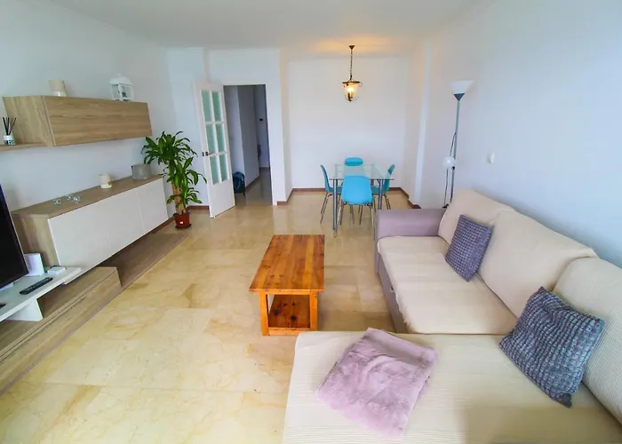 Very Lightful Apartment. Incredible Sea Views. Big Terrace, Swimming Pool. Ac. Very Close To Center. * アリカンテ