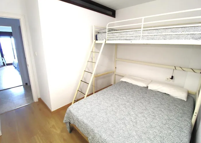 Very Lightful Apartment. Incredible Sea Views. Big Terrace, Swimming Pool. Ac. Very Close To Center. アパート *